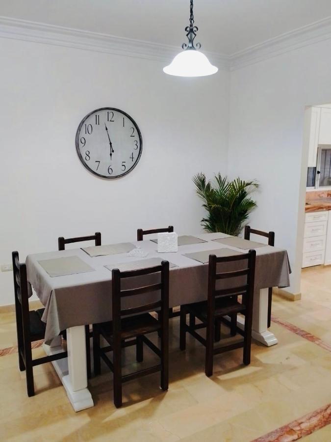 Large 2-Bedroom Apartment, Close To The American Consulate Guayaquil Extérieur photo